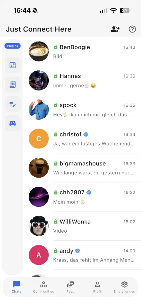 Chatliste der App mit der Modul-Leiste am linken Rand
